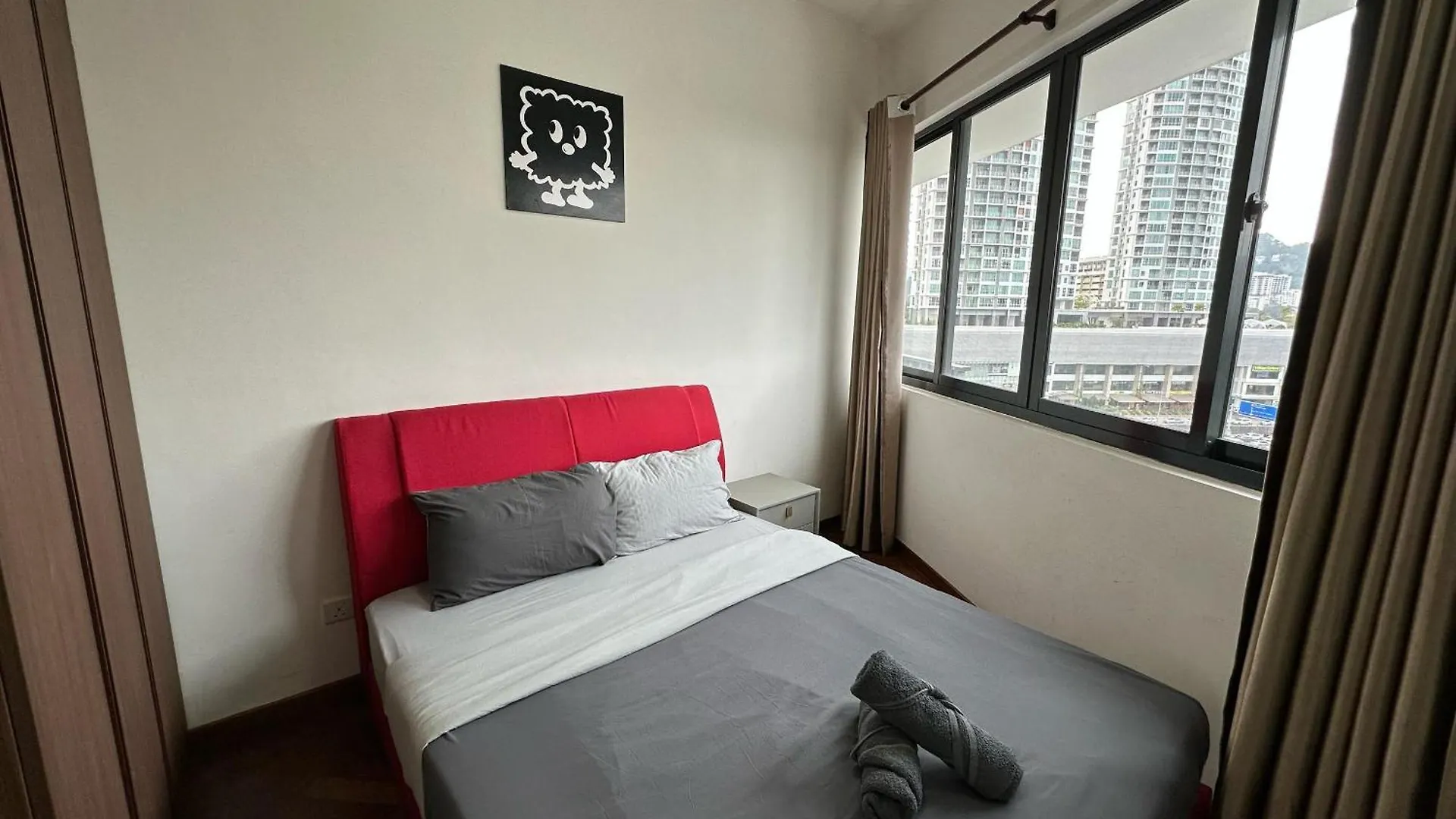 New 4Queen Bed 3 Room 2Cp Near Gurney With Tvbox And Ktv Set Tanjung Tokong 0*,